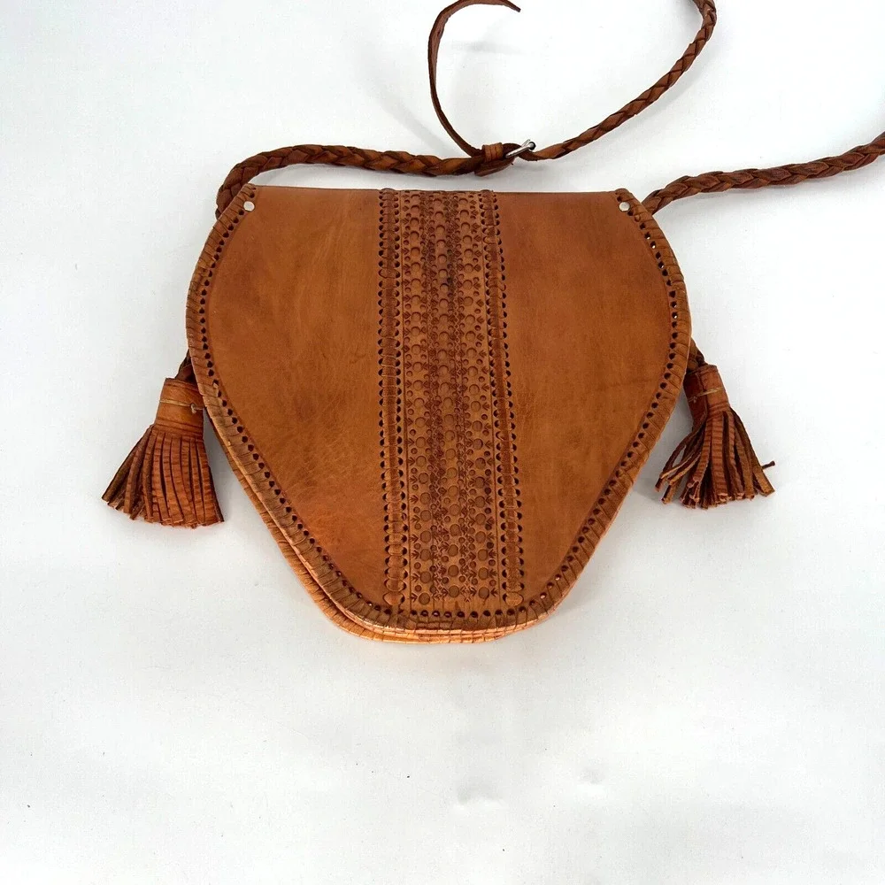 Vtg Four Winds‎ Leather Crossbody Brown Boho Hamsa Concho Morocco Braided Hippie